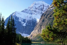 开云平台-当世界绷紧弦：在战火阴影中捕获的财富密码