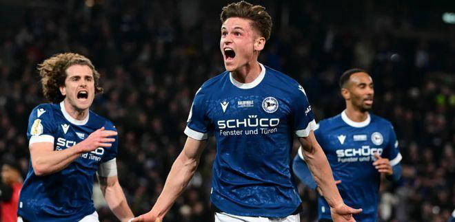 开云体育在线-特内里费客场逆转获胜，实力有所增加