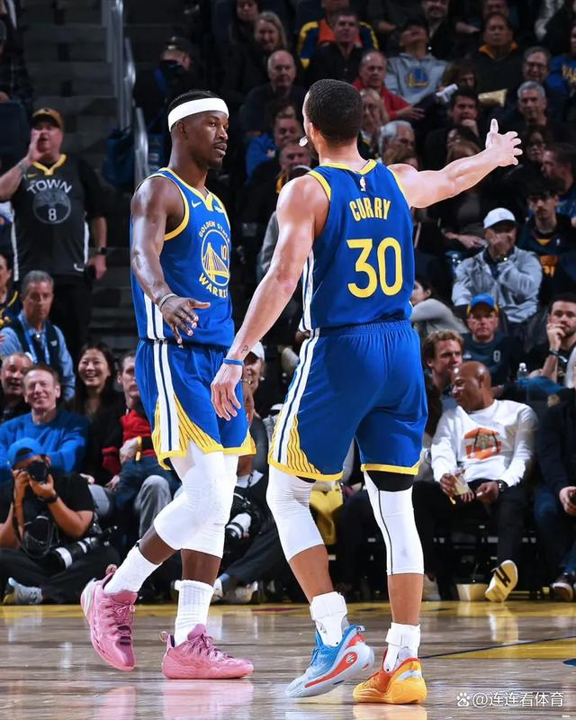 开云APP-杀入决赛：勇士队大胜对手，晋级总决赛