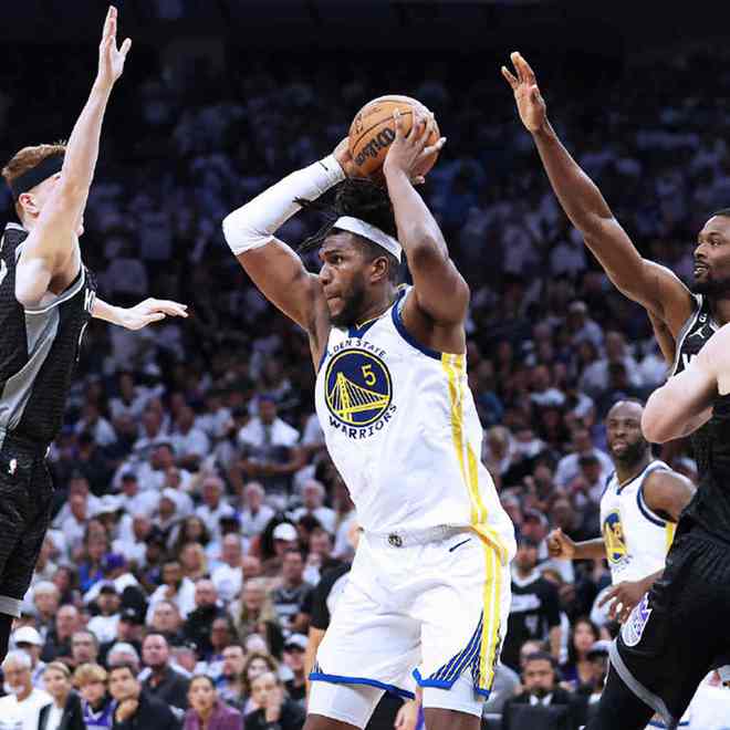 杀入决赛：勇士队大胜对手，晋级总决赛