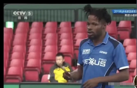 尼日利亚国家队主帅执意尝试新战术，球员适应中的简单介绍