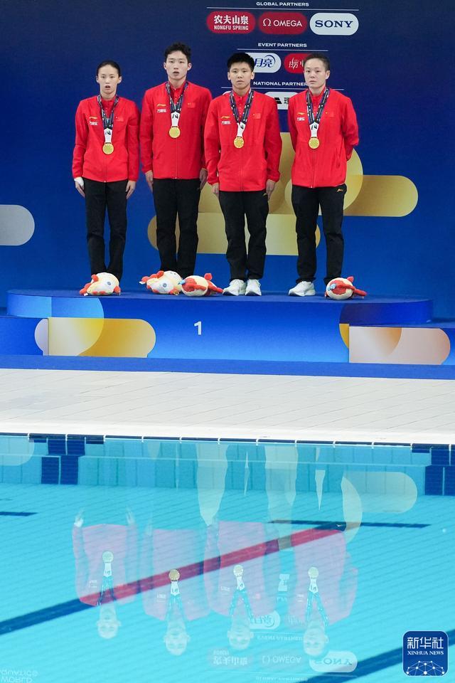 亚洲代表队夺得团体比赛季军