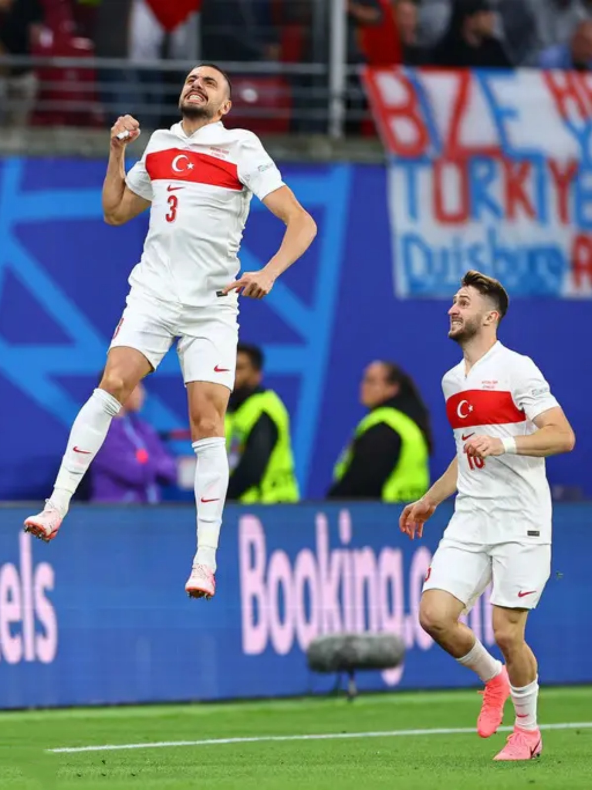 荷兰与奥地利对决，谁能夺得胜利？