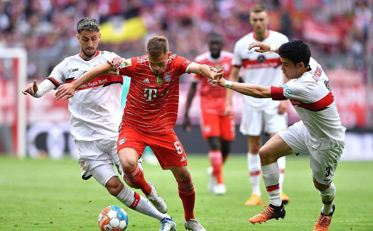 拜仁小组第一稳固，晋级形势把握的简单介绍