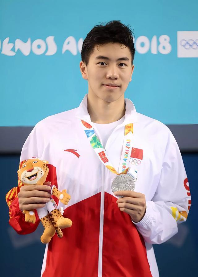 豪取金银铜！运动员的辉煌时刻