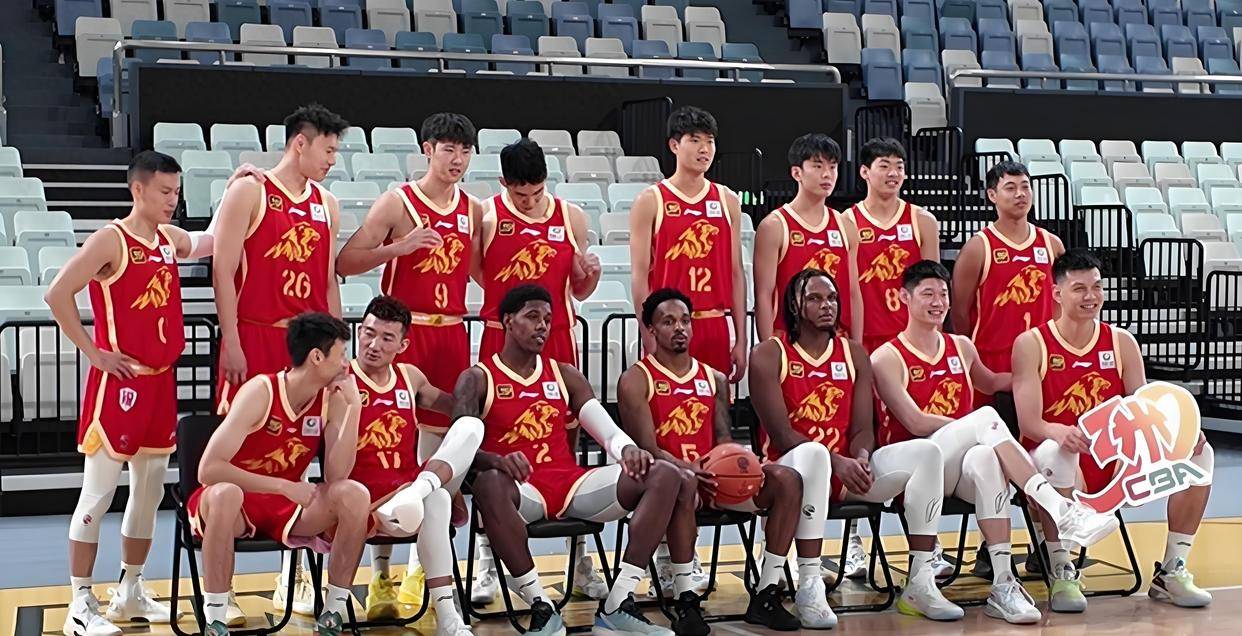 开云体育-瓦朗谢纳获得重要胜利，剑指冠军