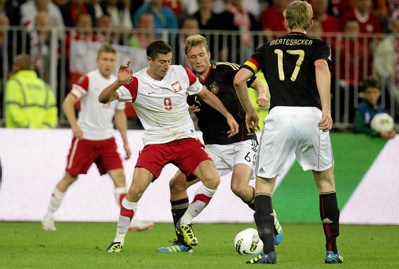 开云APP-乌克兰队在比赛中大放异彩，晋级决赛！