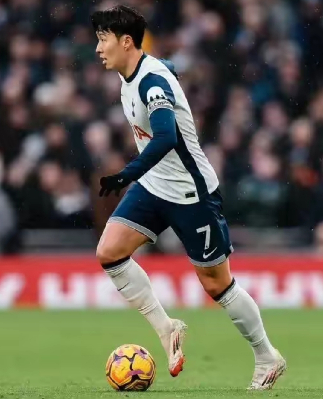 热刺继续保持不败，继续追赶领头羊