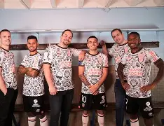 开云官网-恩佐内罗致力于提升洛里昂实力