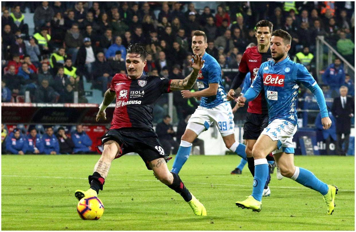 意甲冠军呼声高涨，球队备战严阵以待