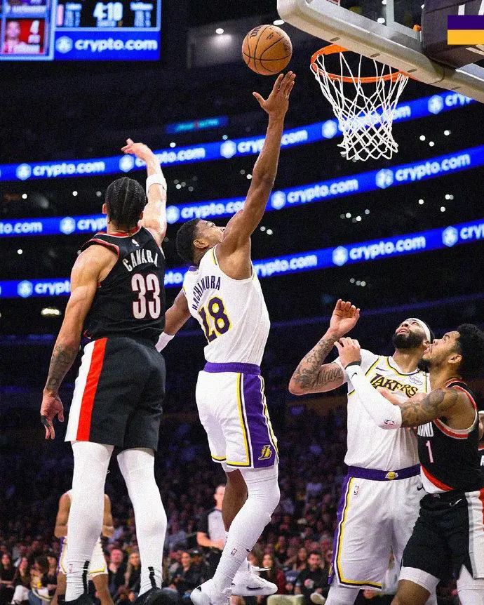 开云APP-开拓者主场力克湖人，取得系列赛首胜