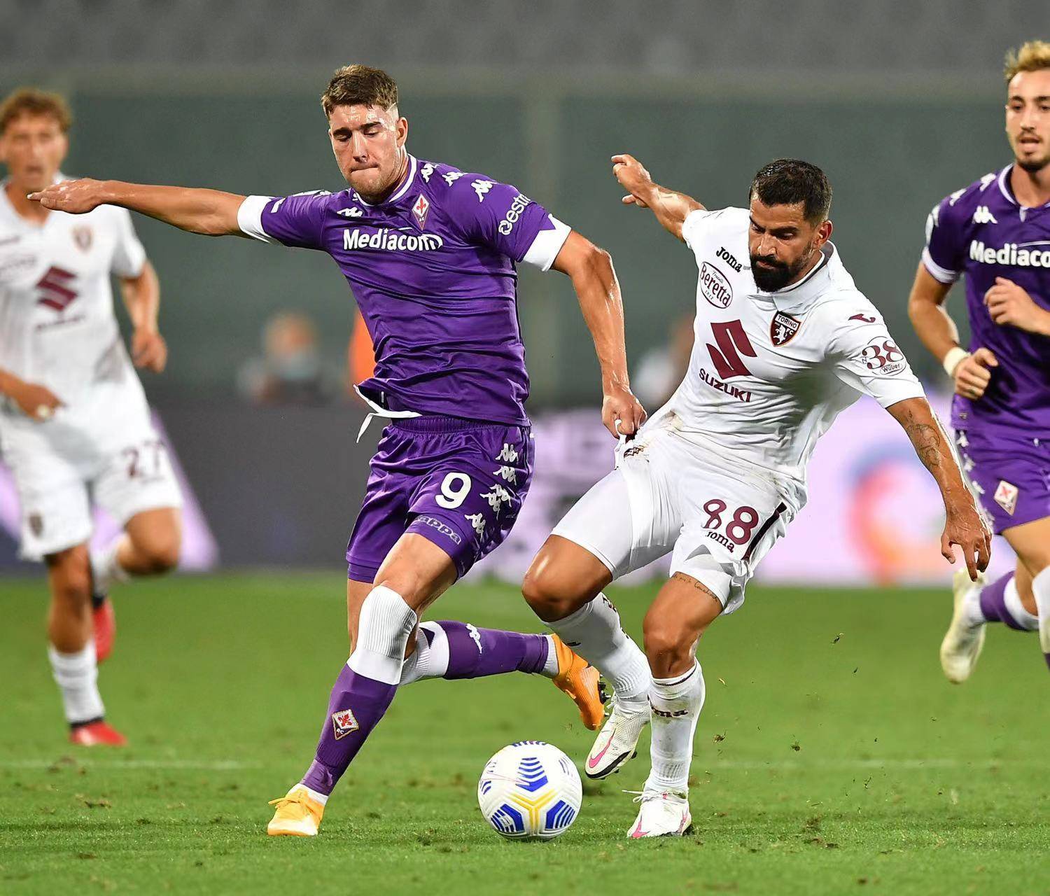 罗马客场逆袭弗罗西诺内取得胜利