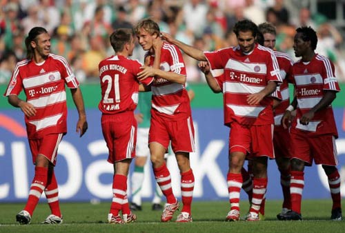 关于尼姆客场击败对手，全取三分的信息