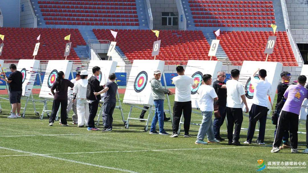 开云体育中国-俄罗斯运动员射箭表现暴击，稳操胜券夺得金牌