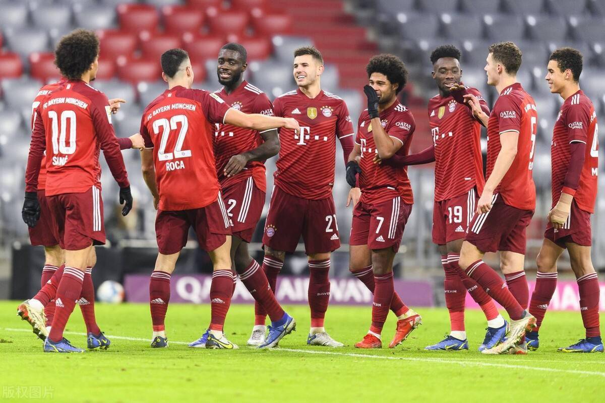 开云体育下载-包含球员个人表现神勇，单兵突进破坏对方防线的词条