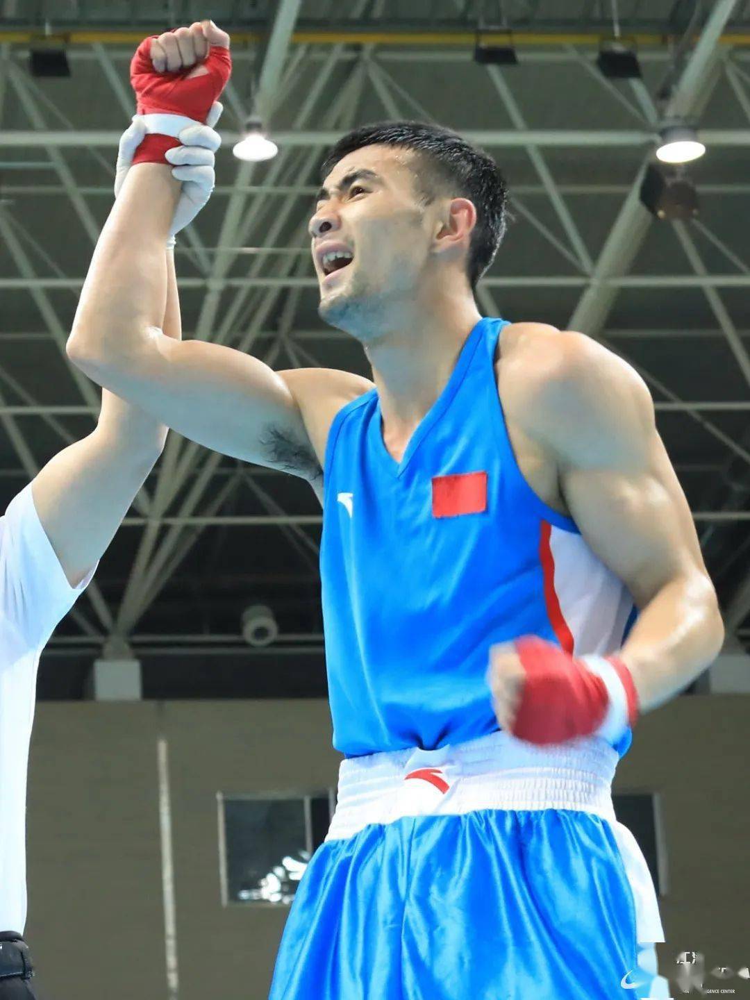 卡尔斯鲁厄队新赛季备战状态良好的简单介绍