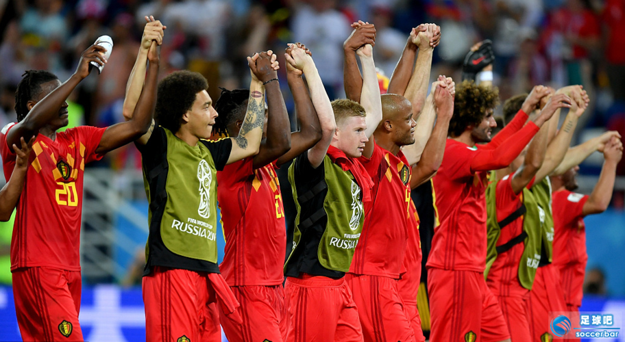 欧洲足球联赛强队交锋，火爆开战