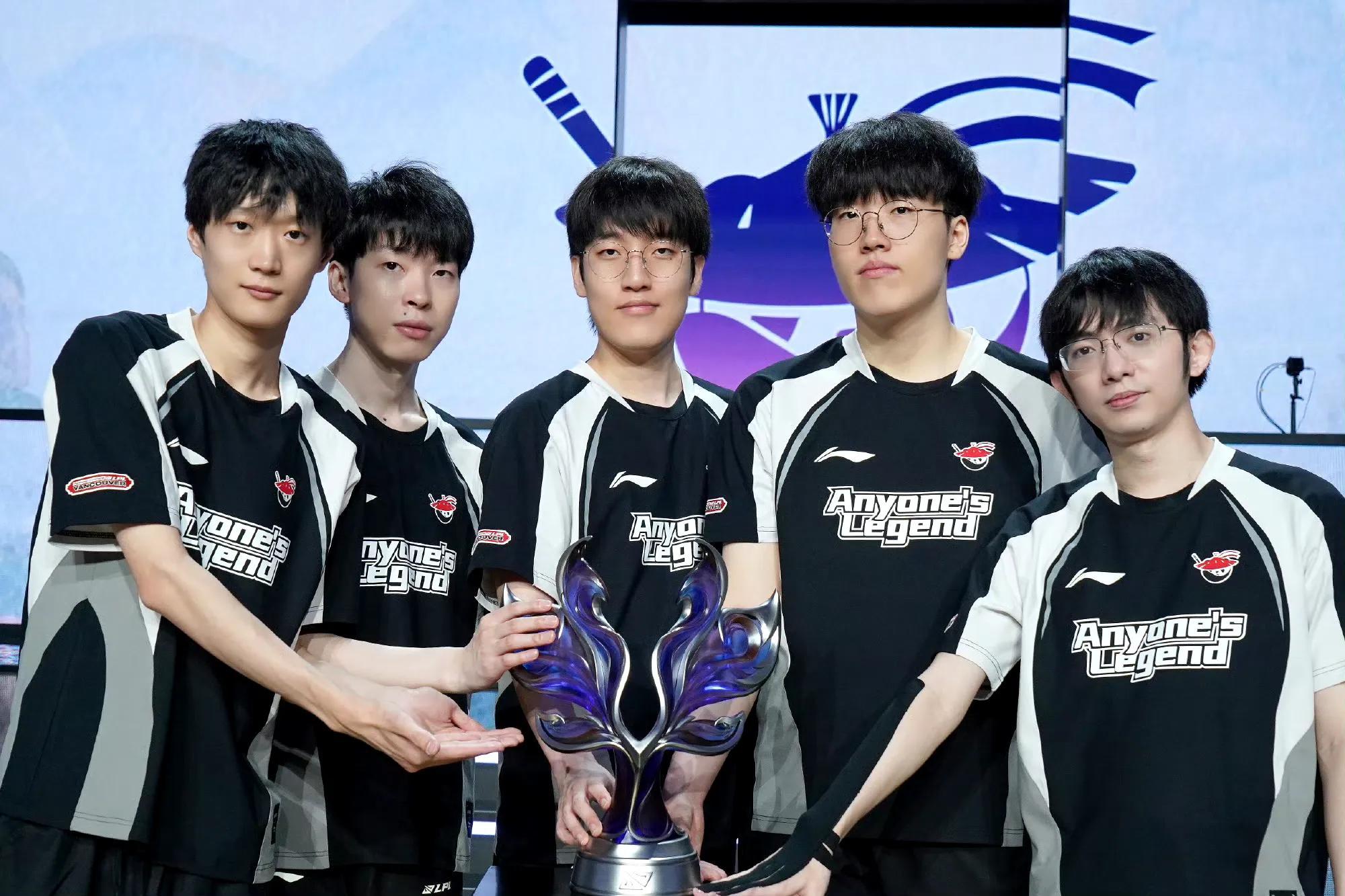 BLG险胜DK，Scout拿下关键大龙激烈交锋八强赛，引爆全场热议的简单介绍