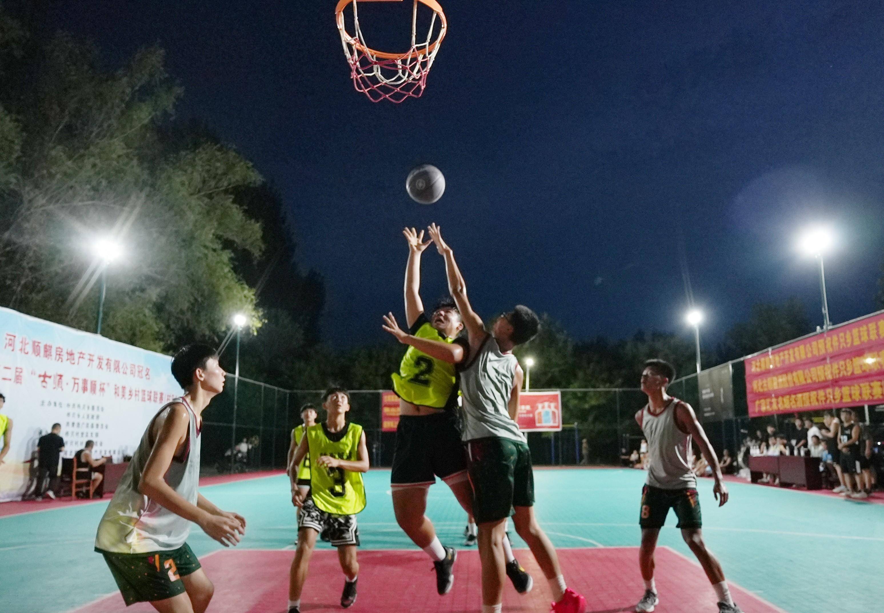 顶尖篮球对决即将拉开帷幕，预计将掀起热潮！的简单介绍