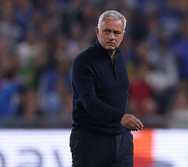 开云体育下载-关于罗马客场战平，争四形势严峻的信息